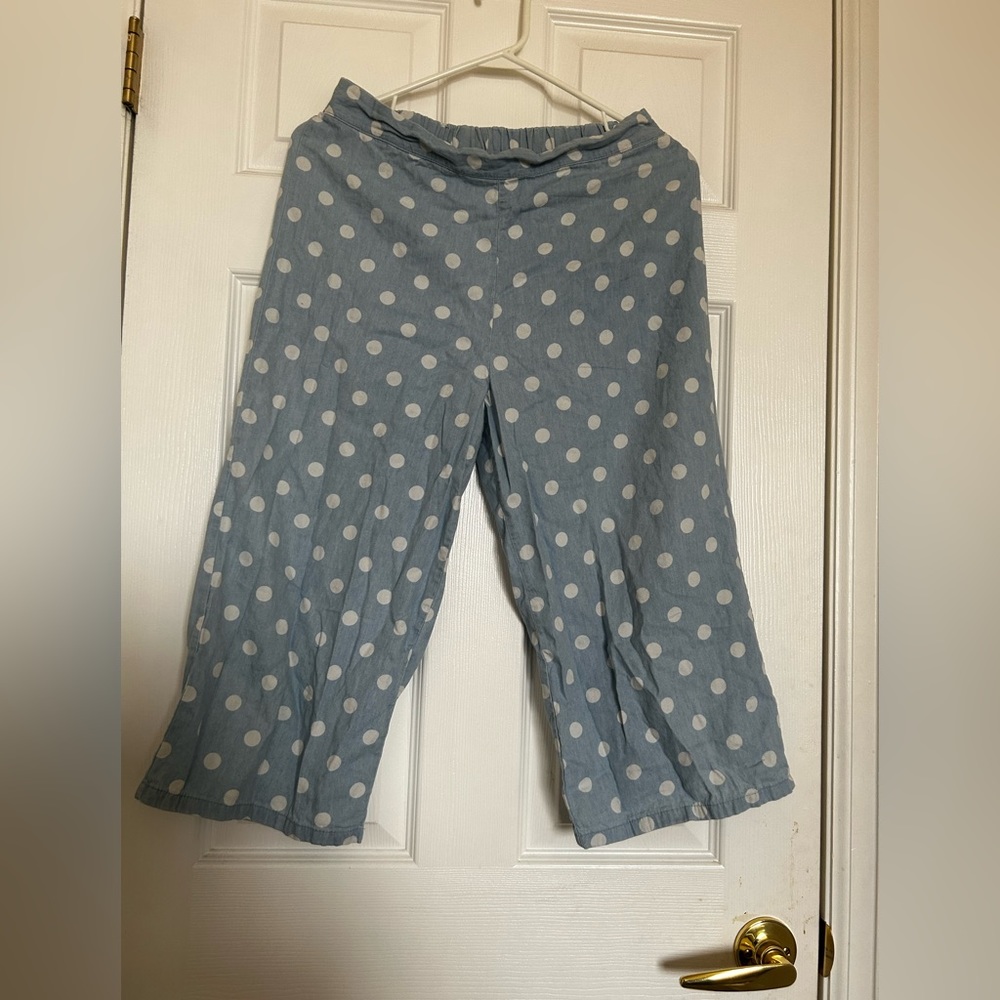 Cute two piece matching shirt and pants